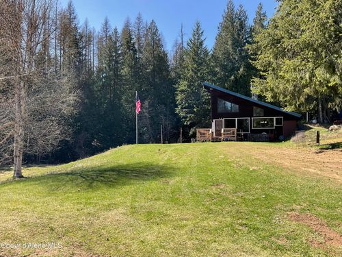 90 & 111 Christmas Ln, Naples, ID, 83847-7000 | Card Image