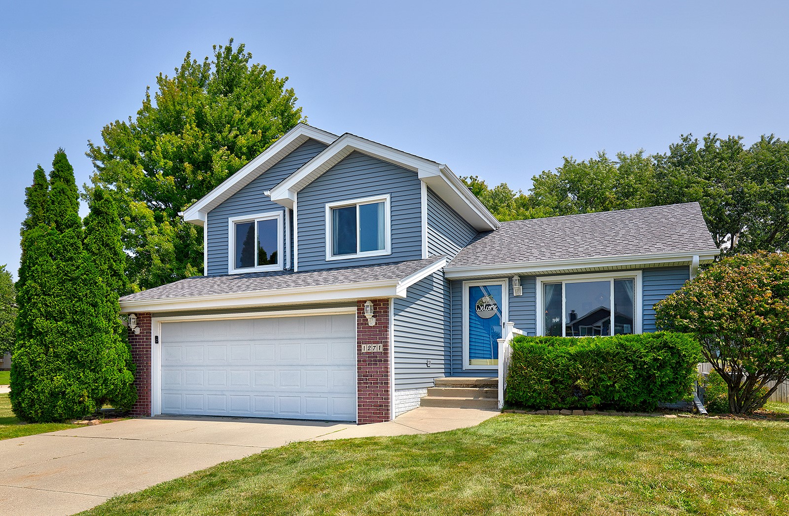 65th Pl, West Des Moines, IA 50266