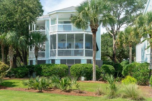 5851 Back Bay Dr, Isle of Palms, SC, 29451-2833 | Card Image