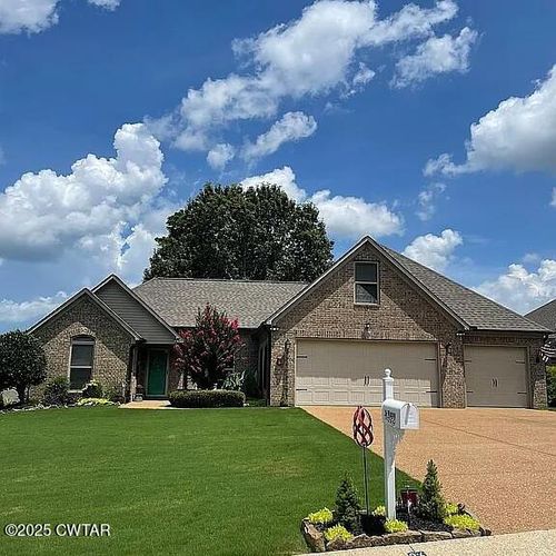 26 Winston Pl, Jackson, TN, 38305-1312 | Card Image