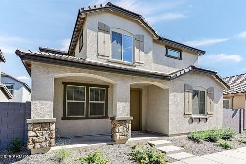 9986 W Piccadilly Rd, Avondale, AZ, 85392-1726 | Card Image