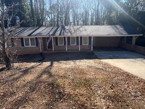 5555 Richland Dr, Douglasville, GA, 30135-2450 | Card Image