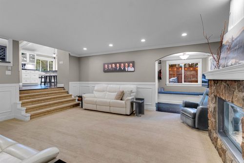 20271 49 Ave, Langley, BC, V3A6W9 | Card Image