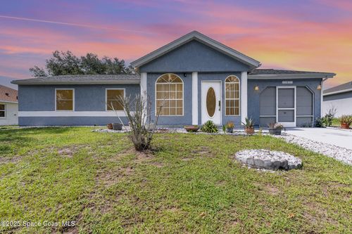 147 Emerson Dr Nw, Palm Bay, FL, 32907-8037 | Card Image