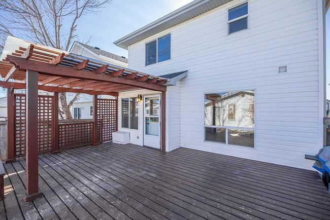 165 Country Hills Way Nw, Home with 3 bedrooms, 2 bathrooms and 2 parking in Calgary AB | Image 39