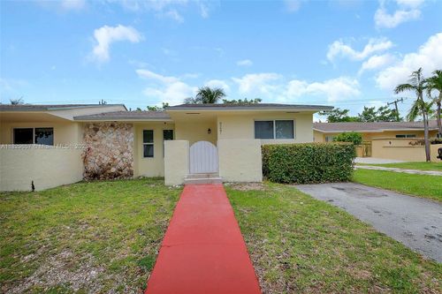 9241 Sw 204th Ter, Cutler Bay, FL, 33189-2450 | Card Image