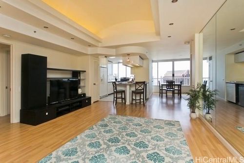 4002-1212 Nuuanu Ave, Honolulu, HI, 96817-4042 | Card Image