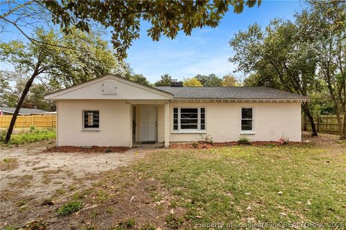 1061 Bernadine Street, Fayetteville, NC, 28311 | Card Image