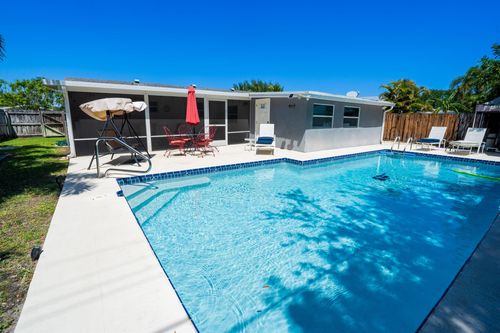4386 Bamboo Dr, Palm Beach Gardens, FL, 33410-5912 | Card Image