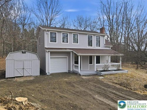 142 Towering Ct, SAYLORSBURG, PA, 18353-8697 | Card Image