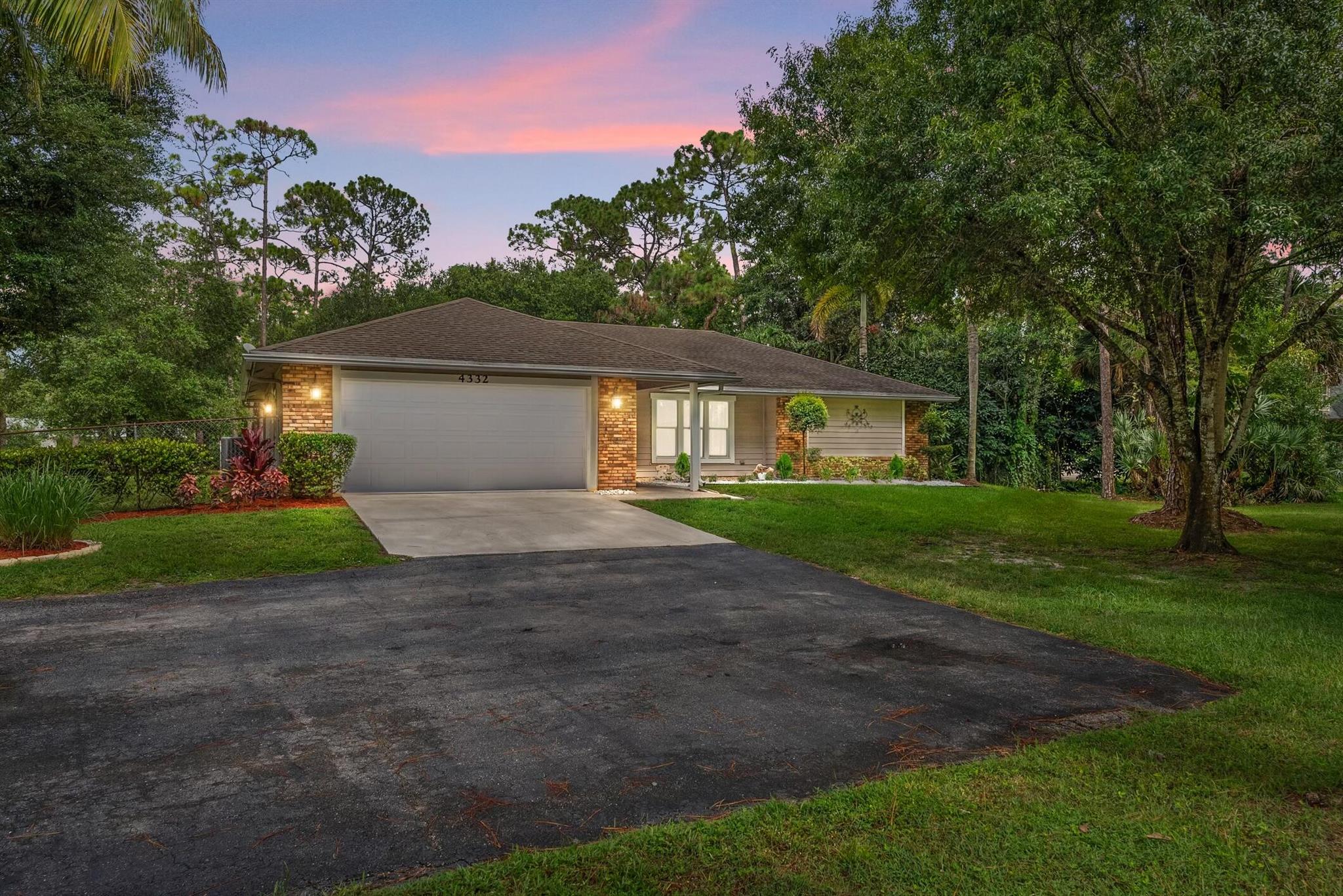 129th Ave, West Palm Beach, FL 33411