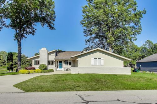 2700 Duffy Ln, Michigan City, IN, 46360 | Card Image