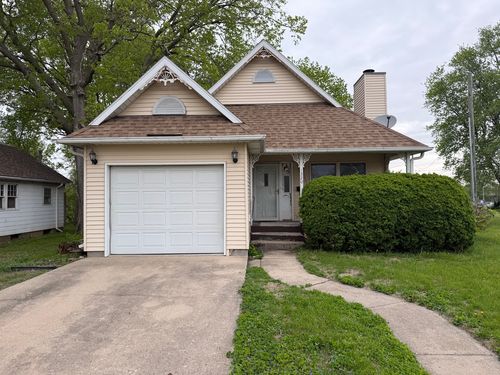 1320 W 2nd Street, Rock Falls, IL, 61071 | Card Image