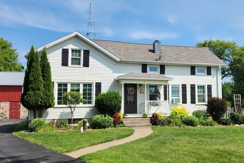 6352 County Rd W, Adell, WI, 53001 | Card Image