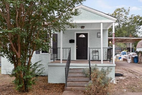 2706 Bentley Ave, Dallas, TX, 75211-5517 | Card Image