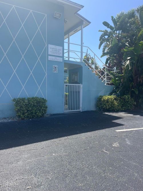 204-400 Northlake Ct, North Palm Beach, FL, 33408-5156 | Card Image