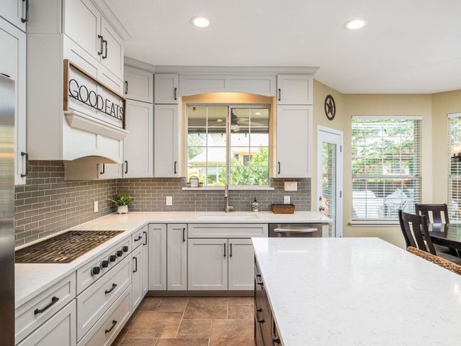 Recently renovated gourmet kitchen | Image 8