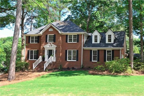 5250 Beech Forest Dr Sw, Lilburn, GA, 30047-5355 | Card Image