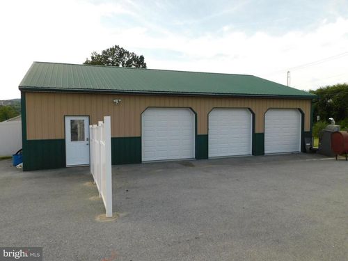 1177 Route 100, BECHTELSVILLE, PA, 19505-9007 | Card Image