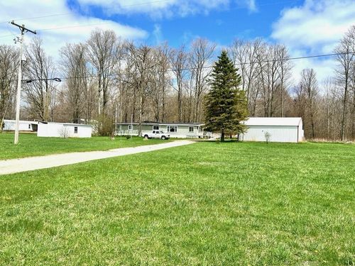 8815 S Young Rd, Falmouth, MI, 49632-9677 | Card Image