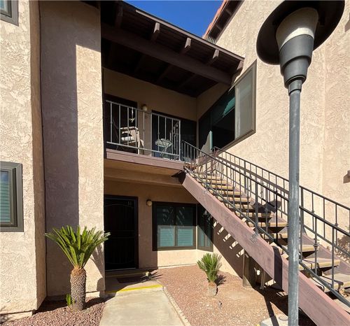 unit-18-201 Riverfront Dr, Bullhead City, AZ, 86442-6132 | Card Image