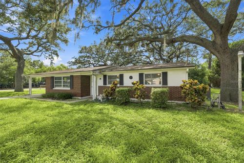 7602 N Boulevard, Tampa, FL, 33604-4702 | Card Image