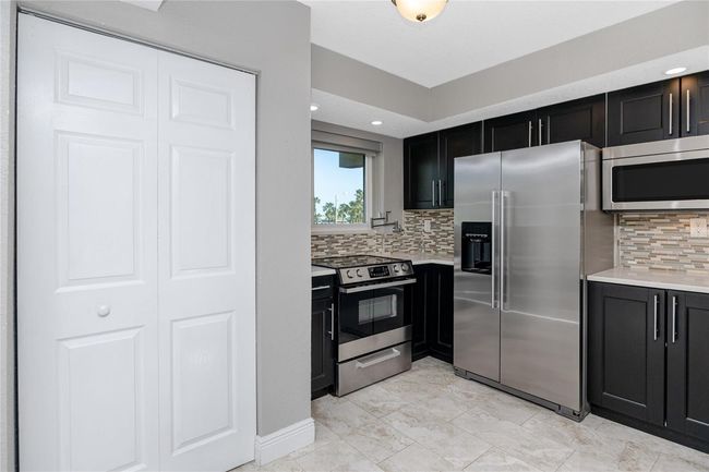 APT-33 - 363 Pinellas Bayway S, Condo with 2 bedrooms, 1 bathrooms and null parking in TIERRA VERDE FL | Image 8
