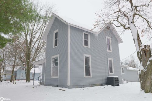 201 S Adams St, Olds, IA, 52647-7709 | Card Image
