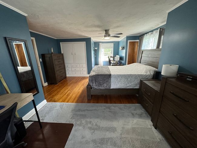 88 Baldwin St, House other with 3 bedrooms, 2 bathrooms and 4 parking in Fall River MA | Image 19