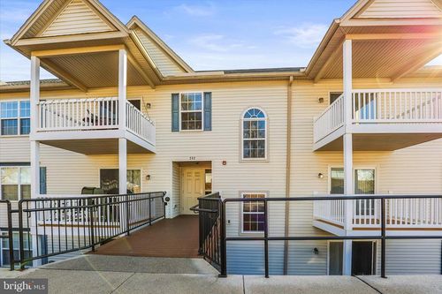 242e-242 N Second Street, NEW FREEDOM, PA, 17349 | Card Image