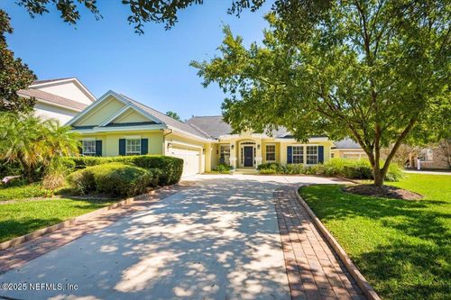 1028 Meadow View Ln, St Augustine, FL, 32092-1055 | Card Image