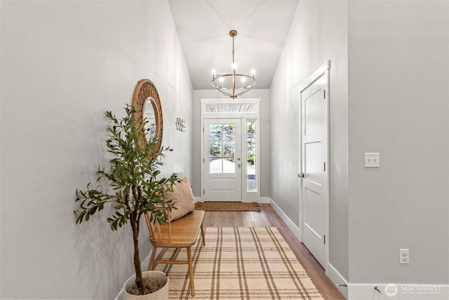 305 Thimbleberry Dr, House other with 3 bedrooms, 2 bathrooms and 2 parking in Castle Rock WA | Image 6