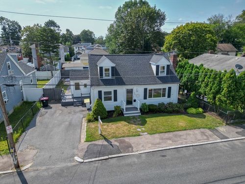206 Tribou St, Brockton, MA, 02301-6449 | Card Image