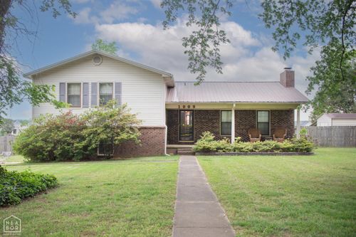 1009 Pomona, Jonesboro, AR, 72401 | Card Image