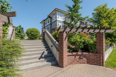 411 - 46289 Yale Rd, Condo with 1 bedrooms, 1 bathrooms and 1 parking in Chilliwack BC | Image 2