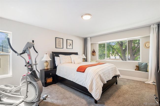 8192 E Oxford Dr, House other with 5 bedrooms, 3 bathrooms and 2 parking in Denver CO | Image 8