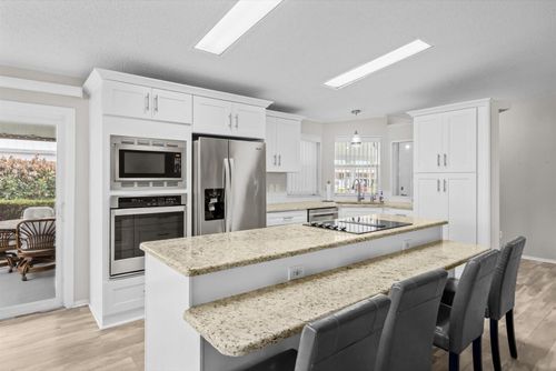 8032 Meadowlark Ln, PORT ST LUCIE, FL, 34952-3140 | Card Image