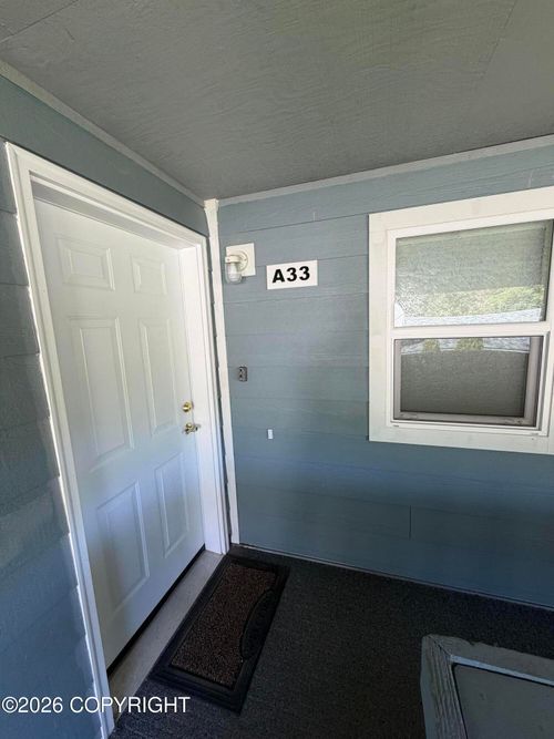 a33-930 Carlanna Lake Rd, Ketchikan, AK, 99901-5657 | Card Image