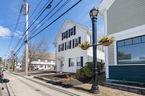 2-23 Main St, Topsfield, MA, 01983-1805 | Card Image