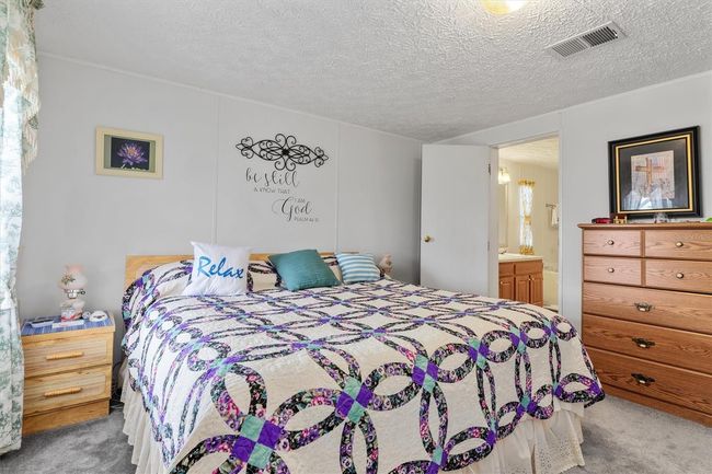 Master Bedroom | Image 12