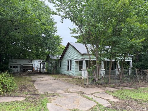 315 W 5th St, Hominy, OK, 74035-4031 | Card Image