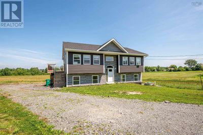 927 Windsor Back Rd, House other with 5 bedrooms, 4 bathrooms and null parking in Three Mile Plains NS | Image 2