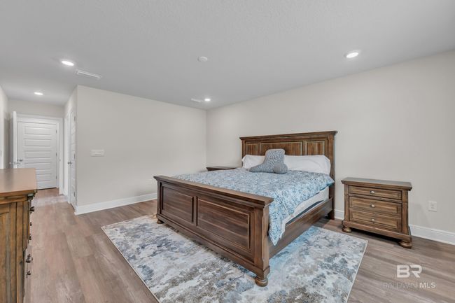 Bedroom | Image 25