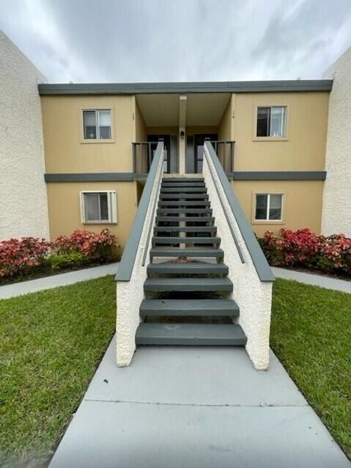 apt-g14-1500 Ne 13th Ter, Jensen Beach, FL, 34957-5645 | Card Image