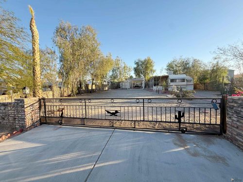 12531 E 44th Dr, Yuma, AZ, 85367-4738 | Card Image