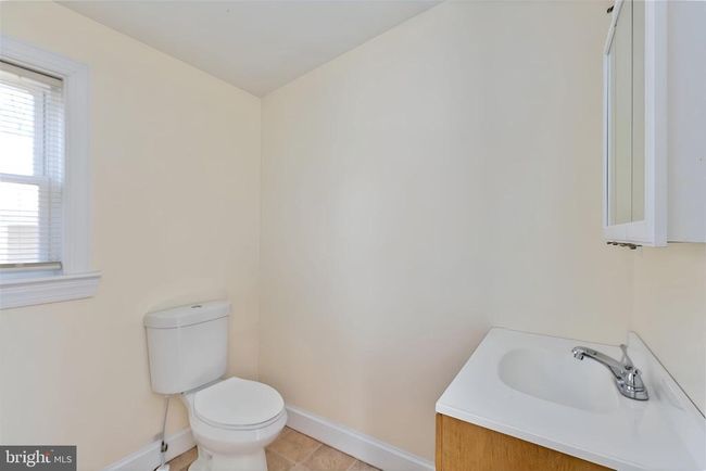 113 W Main St, House other with 5 bedrooms, 4 bathrooms and null parking in Wakefield VA | Image 42