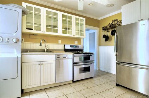 apt-6-37 Rowsley St, Bridgeport, CT, 06605-3084 | Card Image