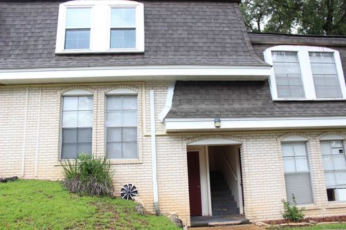 2020 Continental Ave, TALLAHASSEE, FL, 32304-1761 | Card Image