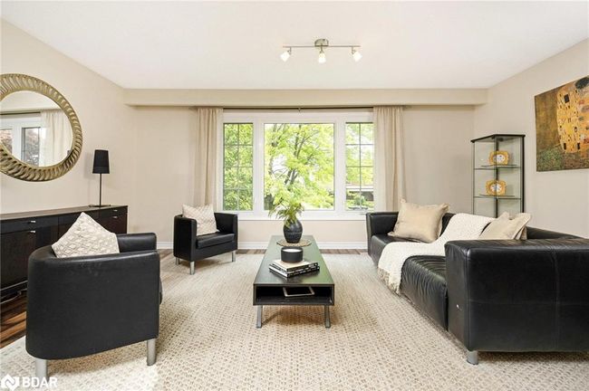 11 Hillside Dr, House other with 4 bedrooms, 3 bathrooms and 4 parking in Georgetown ON | Image 11