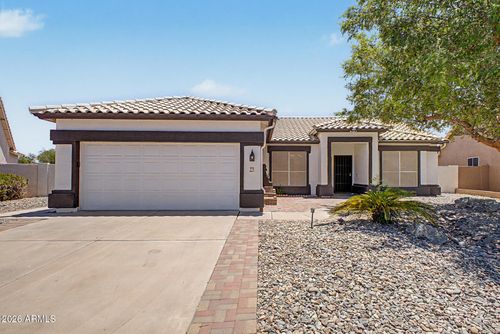373 W Primoroso Dr, Gilbert, AZ, 85233-7325 | Card Image